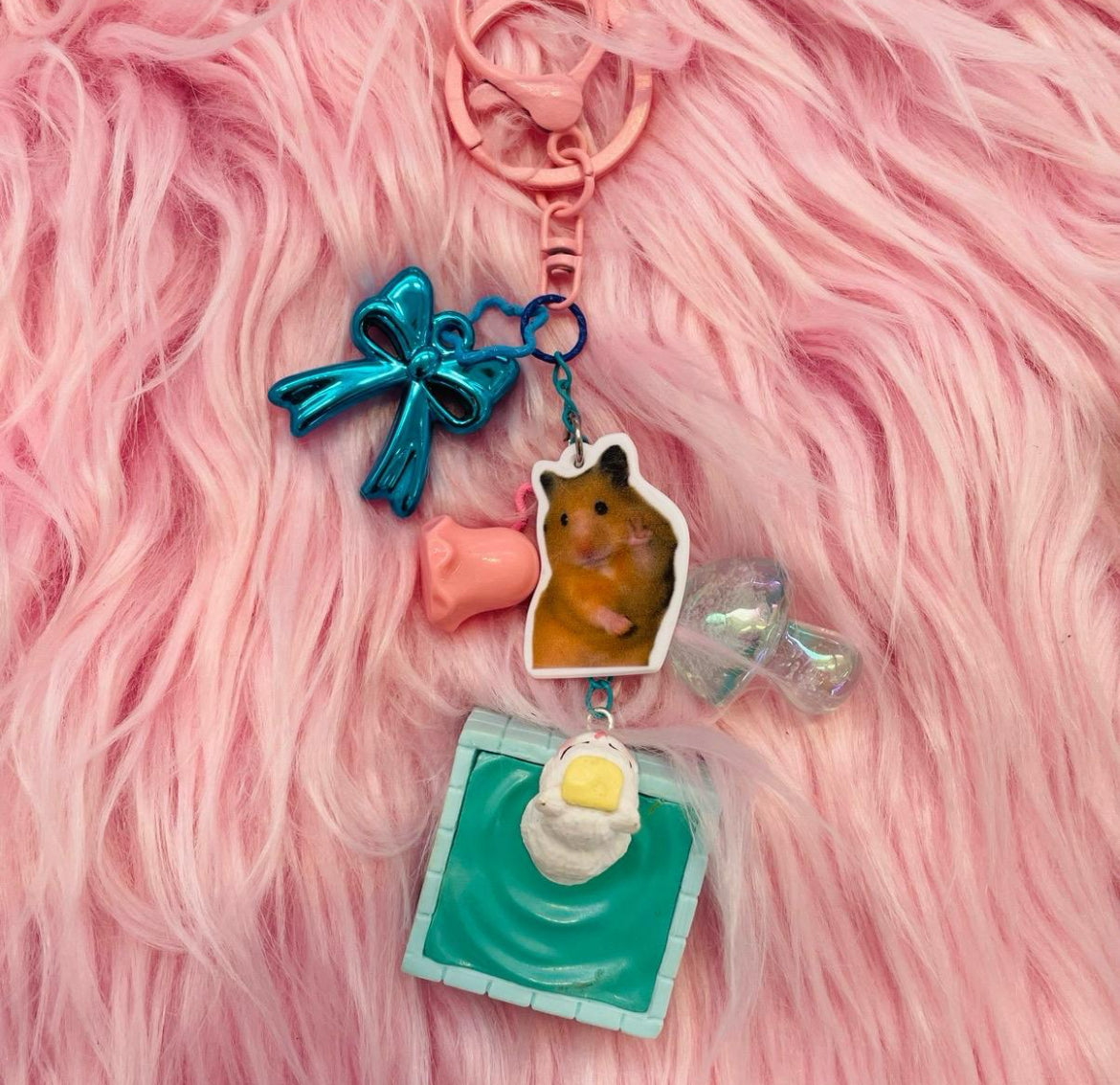 LIVE Bag Charm
