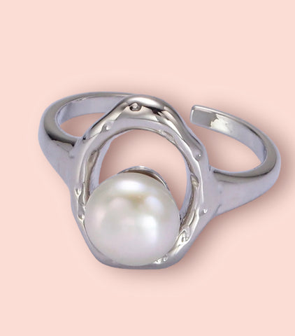 Ariel Pearl Ring