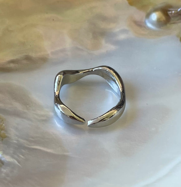 Silver Wavy Baby Ring